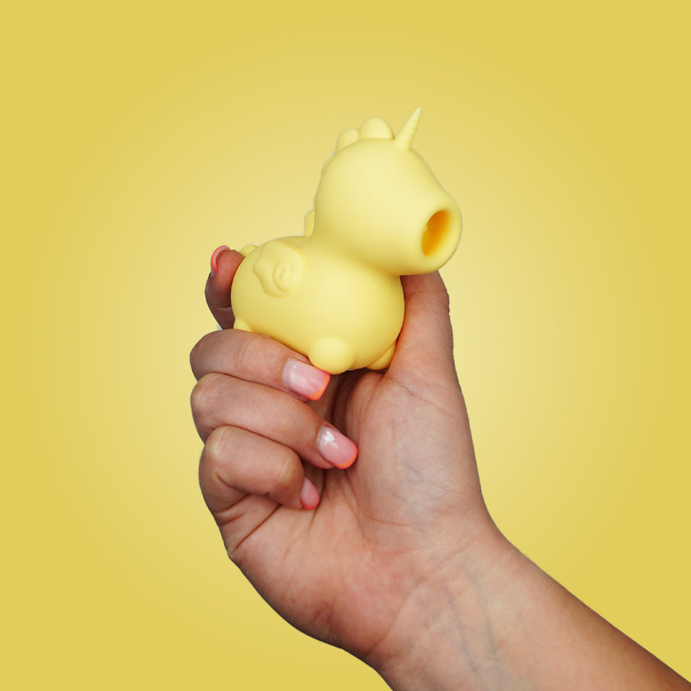 Unihorn - Bean Blossom Unicorn Fluttering Clitoral Vibrator